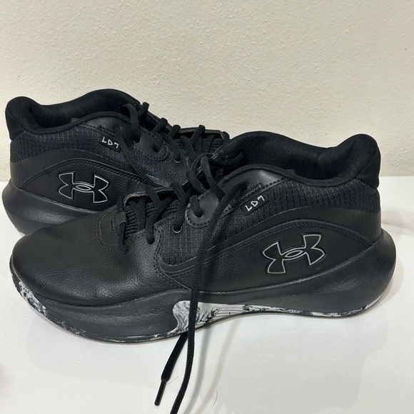 Under Armour Lockdown 7 Black Basketball Shoes Men’s Size 9.5 Women’s Size 11‎ main image 6